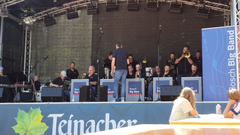 Die Bosch Big Band beim Frühschoppen